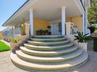 Villa · Resale - Torreta Florida · Alicante · Spain