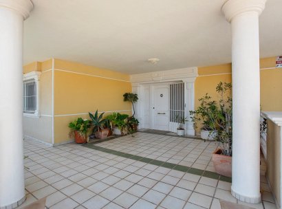Villa · Resale - Torreta Florida · Alicante · Spain
