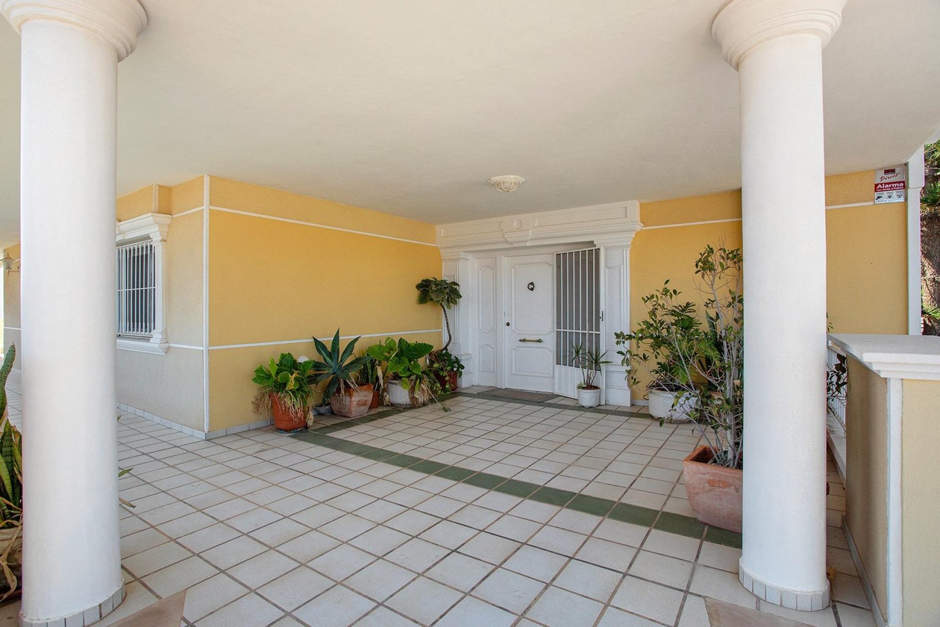 Resale - Villa - Torreta Florida