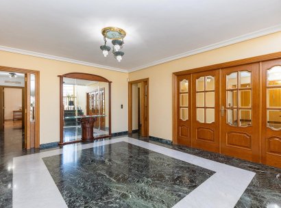 Villa · Resale - Torreta Florida · Alicante · Spain