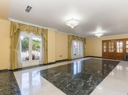 Villa · Resale - Torreta Florida · Alicante · Spain