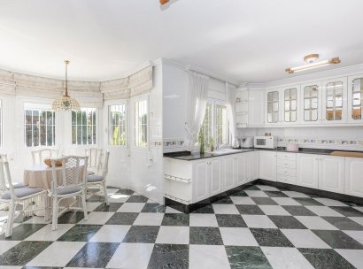 Villa · Resale - Torreta Florida · Alicante · Spain