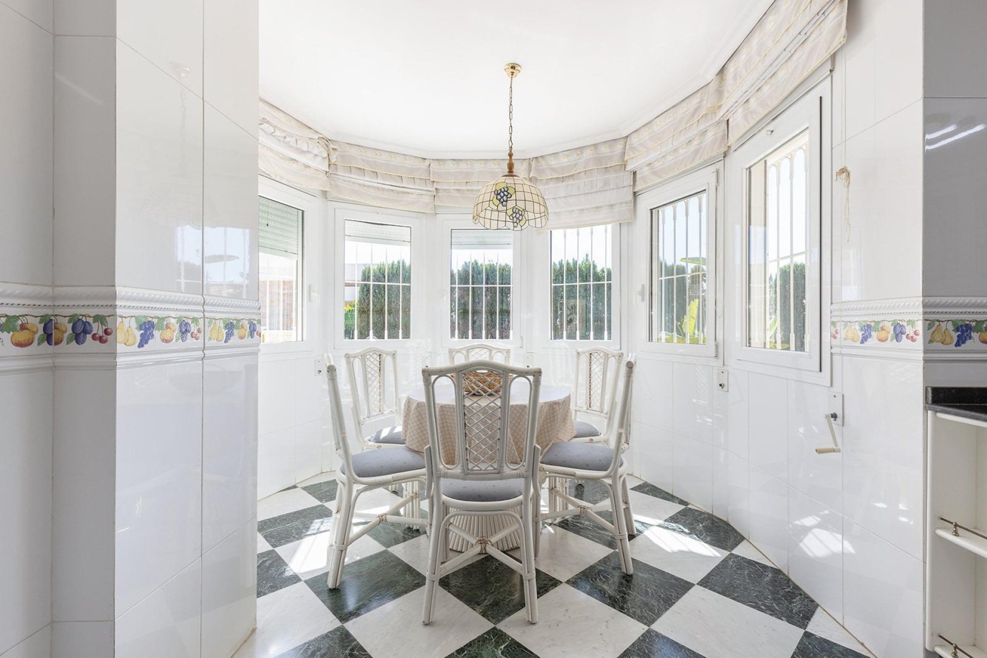 Resale - Villa - Torreta Florida