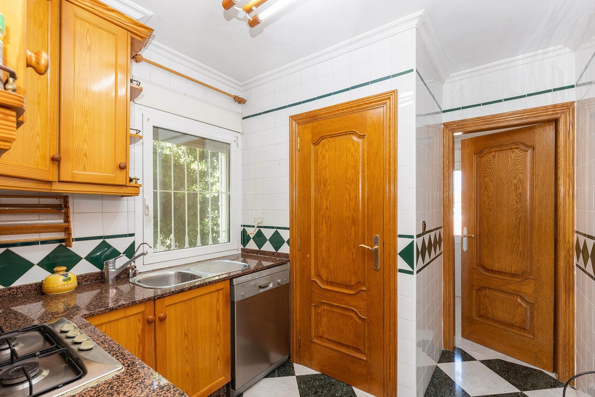 Resale - Villa - Torreta Florida