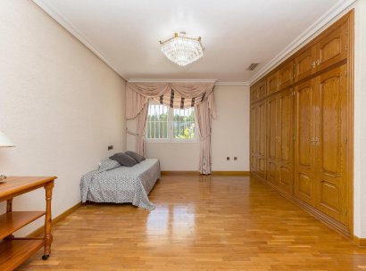 Villa · Resale - Torreta Florida · Alicante · Spain