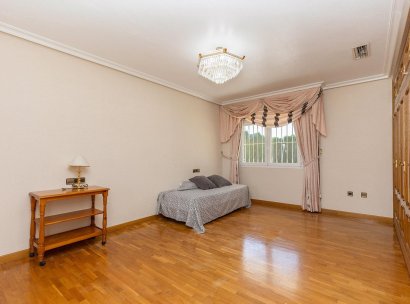 Villa · Resale - Torreta Florida · Alicante · Spain