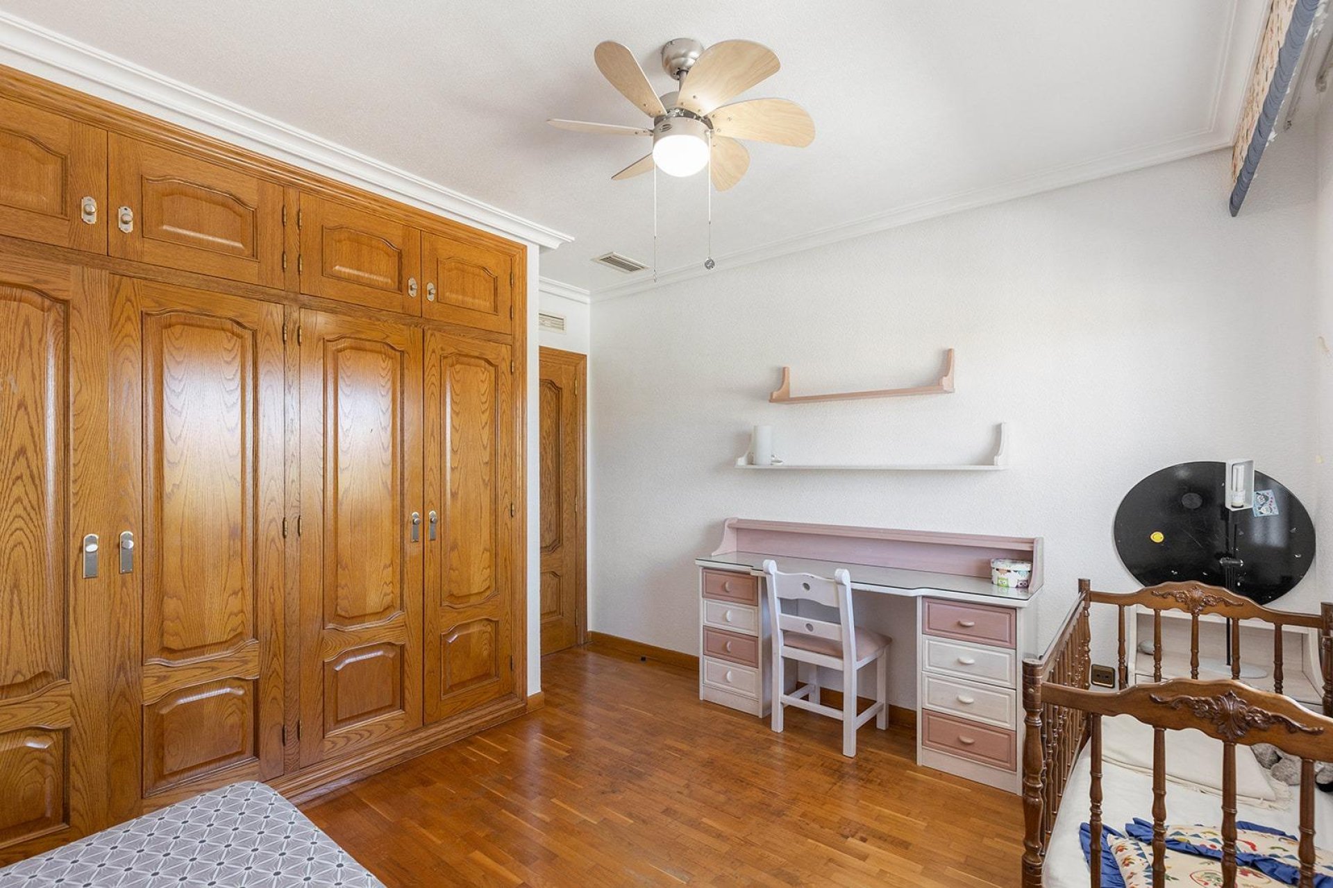 Resale - Villa - Torreta Florida