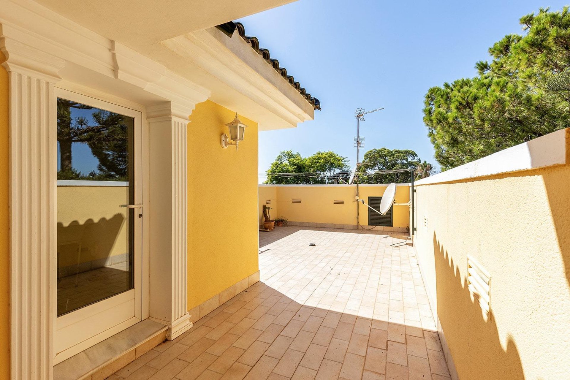 Resale - Villa - Torreta Florida