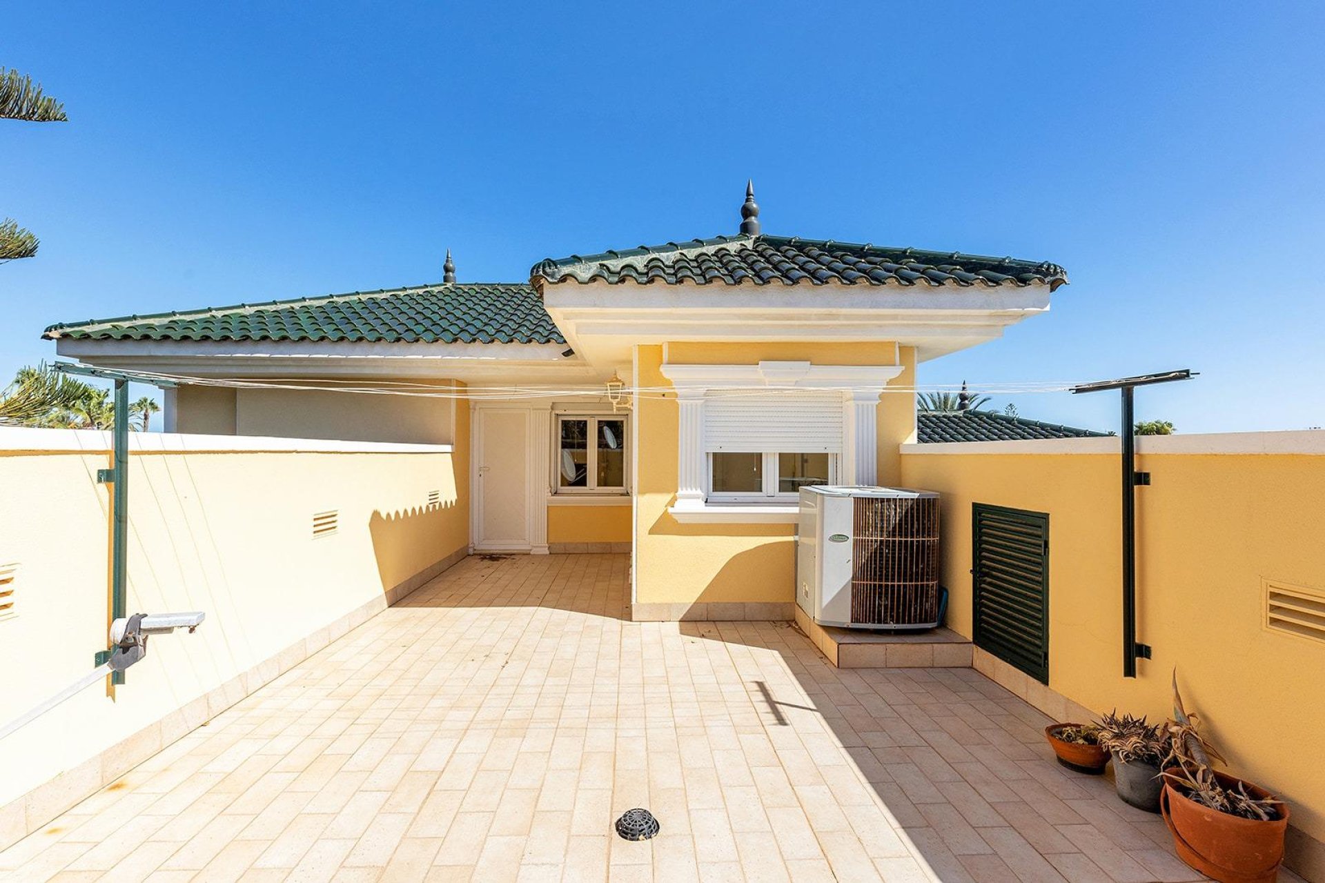 Resale - Villa - Torreta Florida