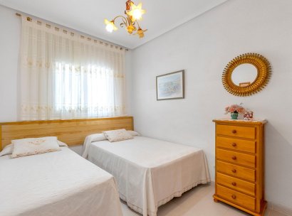 Bungalow · Herverkoop - Torrevieja · La Mata · Alicante · Spanje