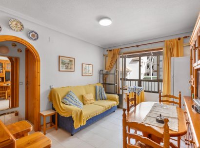 Appartement · Herverkoop - Torrevieja · La Mata · Alicante · Spanje