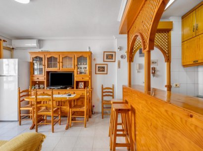 Appartement · Herverkoop - Torrevieja · La Mata · Alicante · Spanje
