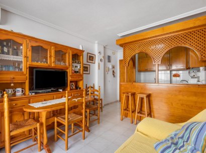 Appartement · Herverkoop - Torrevieja · La Mata · Alicante · Spanje
