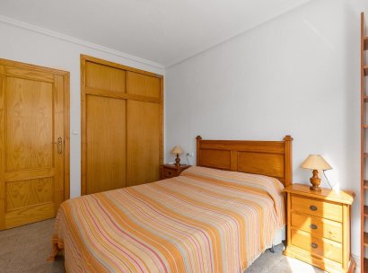 Appartement · Herverkoop - Torrevieja · Centro · Alicante · Spanje