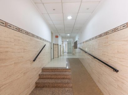 Appartement · Herverkoop - Torrevieja · Centro · Alicante · Spanje