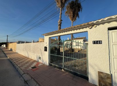 Villa · Herverkoop - Torrevieja · San Luis · Alicante · Spanje