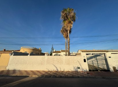Villa · Herverkoop - Torrevieja · San Luis · Alicante · Spanje