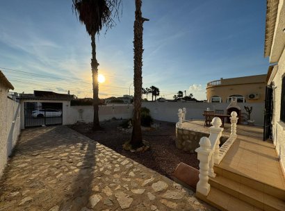 Villa · Herverkoop - Torrevieja · San Luis · Alicante · Spanje