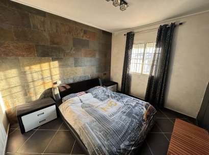 Villa · Herverkoop - Torrevieja · San Luis · Alicante · Spanje