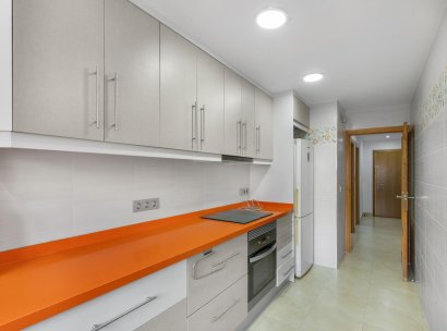Flat · Herverkoop - Torrevieja · Alicante · Spanje