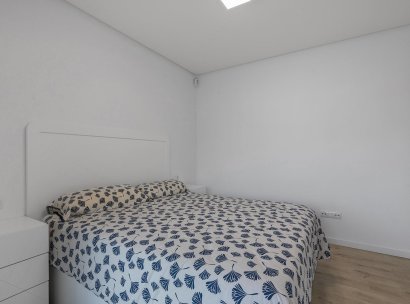 Appartement · Herverkoop - Orihuela Costa · Los Dolses · Alicante · Spanje