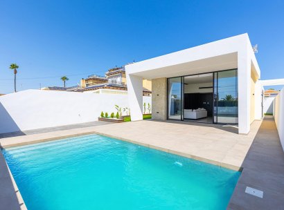 Villa · Herverkoop - Torrevieja · Los Balcones - Los Altos del Edén · Alicante · Spanje