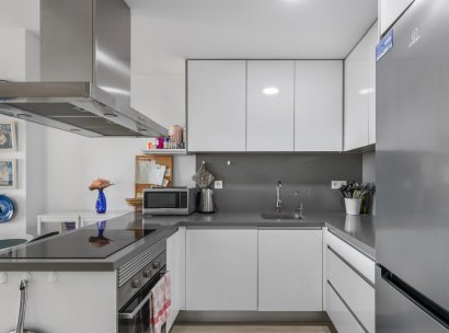 Appartement · Herverkoop - Torrevieja · Los Frutales · Alicante · Spanje