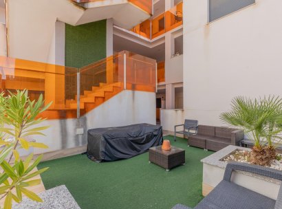 Appartement · Herverkoop - Torrevieja · Los Frutales · Alicante · Spanje