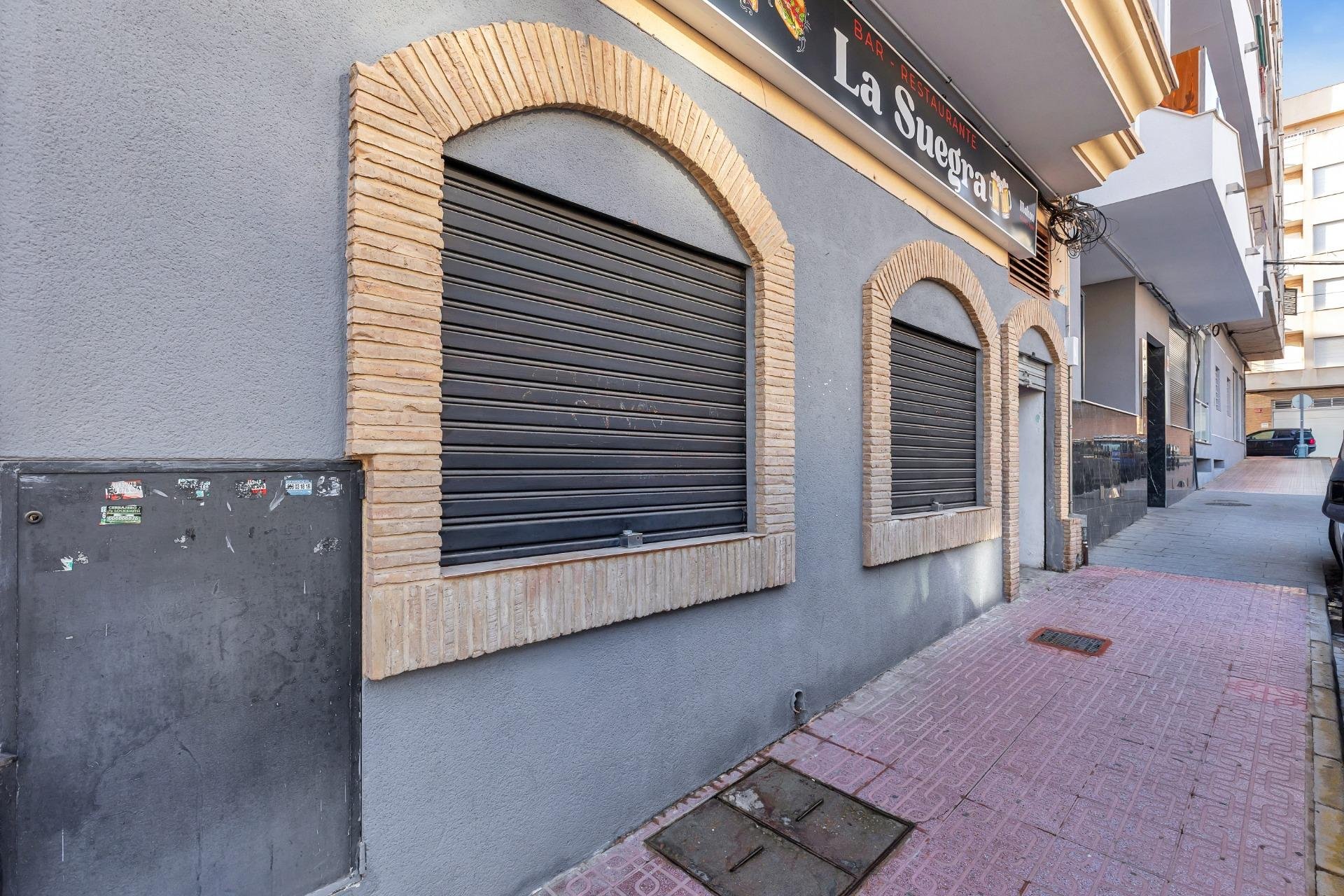 Reventa - Commercial Unit - Torrevieja - Costa Blanca Sur