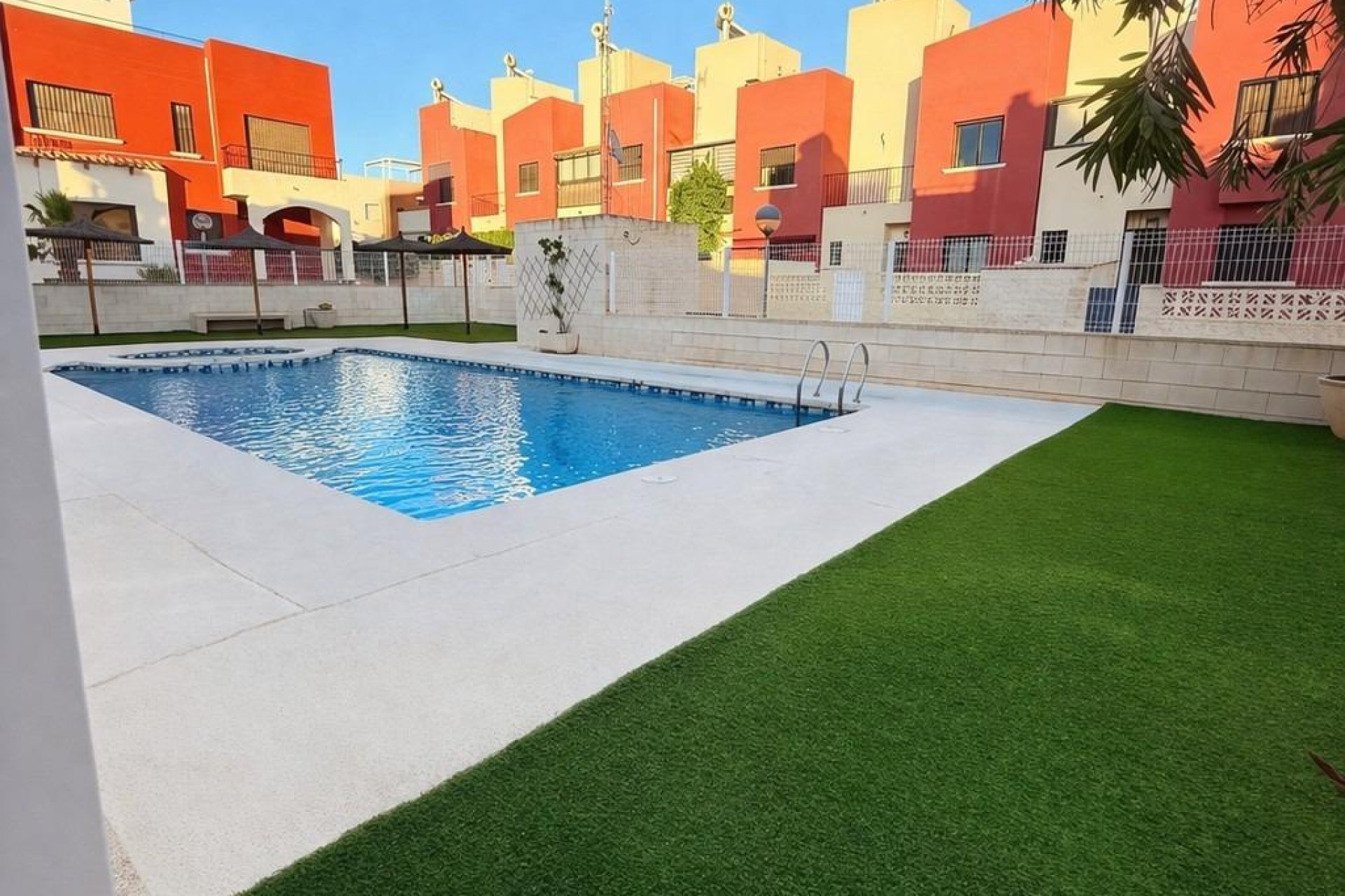 Herverkoop - Terraced house - Torrevieja - Costa Blanca South
