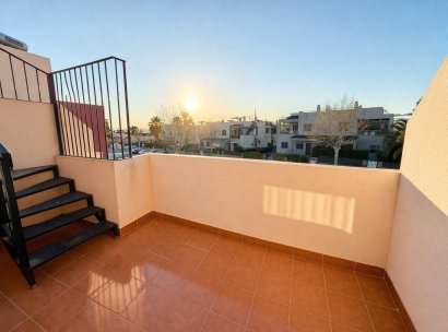 Terraced house · Herverkoop - Torrevieja · Aguas Nuevas · Alicante · Spanje