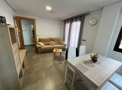 Appartement · Herverkoop - Torrevieja · La Mata pueblo · Alicante · Spanje