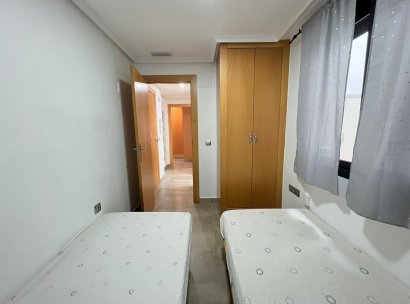 Appartement · Herverkoop - Torrevieja · La Mata pueblo · Alicante · Spanje