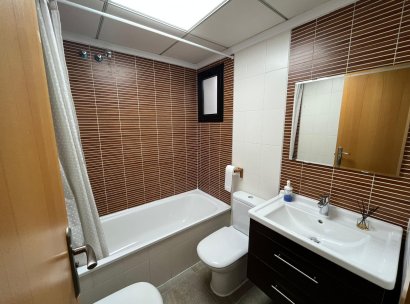 Appartement · Herverkoop - Torrevieja · La Mata pueblo · Alicante · Spanje