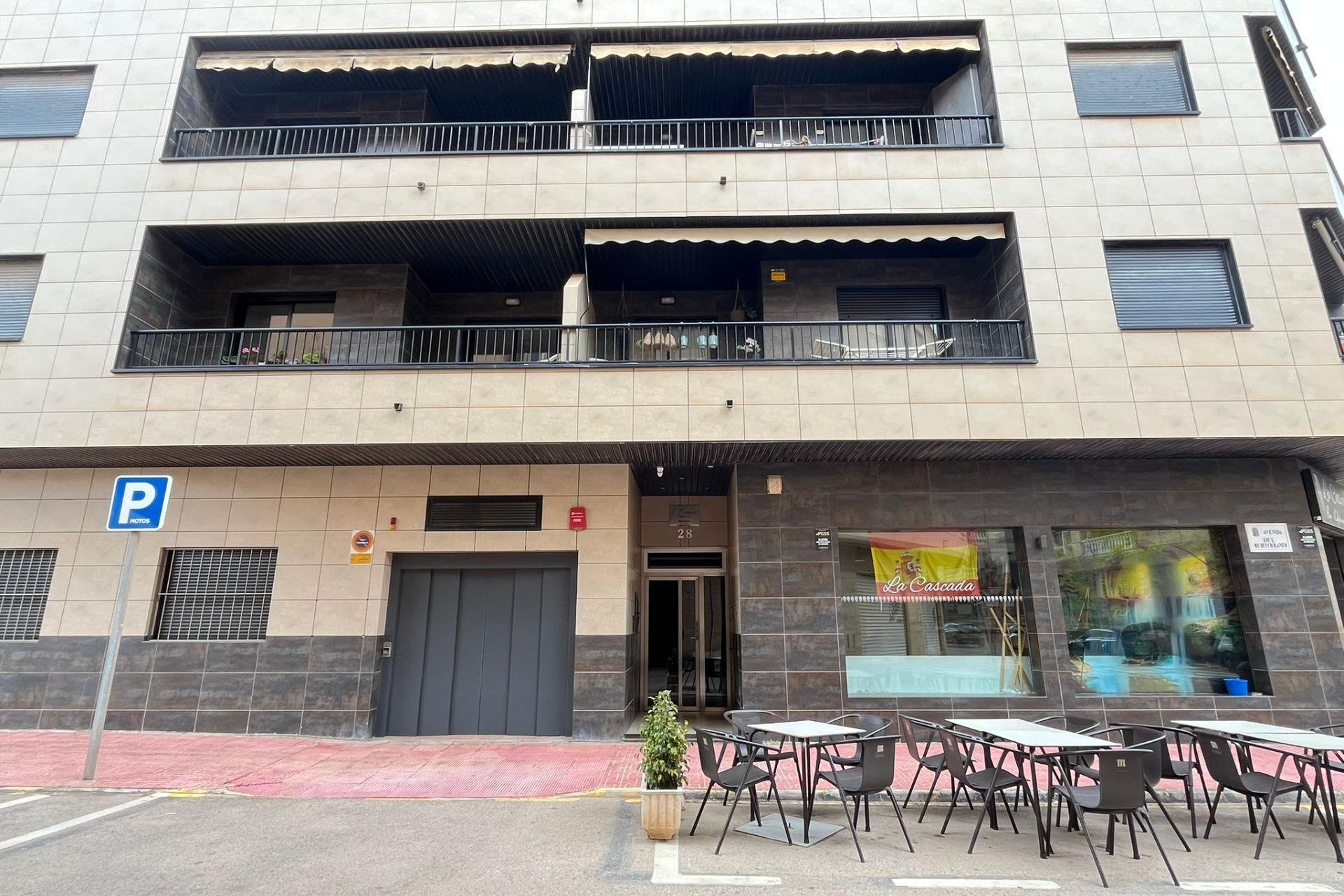 Resale - Apartment - Torrevieja - Costa Blanca South