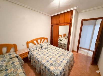Appartement · Herverkoop - Torrevieja · Playa del Cura · Alicante · Spanje