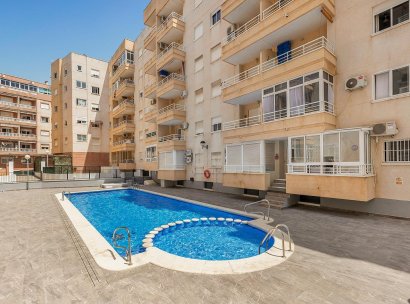 Penthouse · Herverkoop - Torrevieja · Estacion de autobuses · Alicante · Spanje