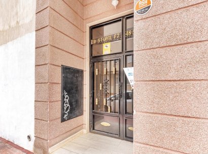 Penthouse · Herverkoop - Torrevieja · Estacion de autobuses · Alicante · Spanje