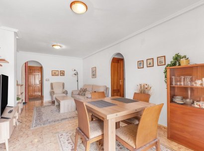 Penthouse · Herverkoop - Torrevieja · Estacion de autobuses · Alicante · Spanje