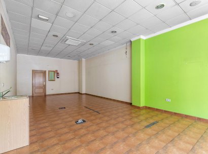 Commercial Unit · Herverkoop - Torrevieja · Centro · Alicante · Spanje