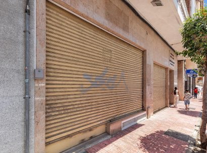Commercial Unit · Herverkoop - Torrevieja · Centro · Alicante · Spanje