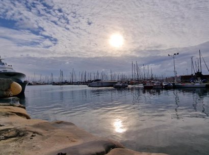 Commercial Unit · Herverkoop - Torrevieja · Centro · Alicante · Spanje