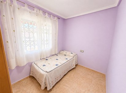 Penthouse · Herverkoop - Torrevieja · Estacion de autobuses · Alicante · Spanje