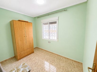 Penthouse · Herverkoop - Torrevieja · Estacion de autobuses · Alicante · Spanje