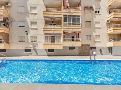 Penthouse · Herverkoop - Torrevieja · Estacion de autobuses · Alicante · Spanje
