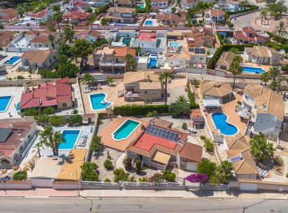 Villa · Herverkoop - Rojales · Centro de la Ciudad Quesada · Alicante · Spanje