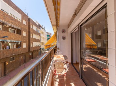 Flat · Herverkoop - Torrevieja · Paseo maritimo · Alicante · Spanje