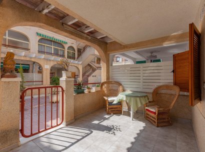 Begane grond · Herverkoop - Torrevieja · Acequion · Alicante · Spanje