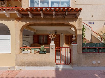 Begane grond · Herverkoop - Torrevieja · Acequion · Alicante · Spanje