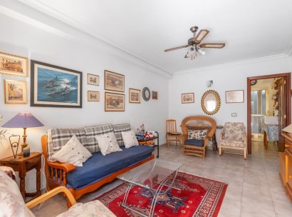 Begane grond · Herverkoop - Torrevieja · Acequion · Alicante · Spanje